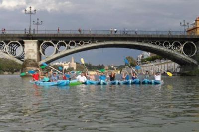 Tour en kayak por Sevilla logo